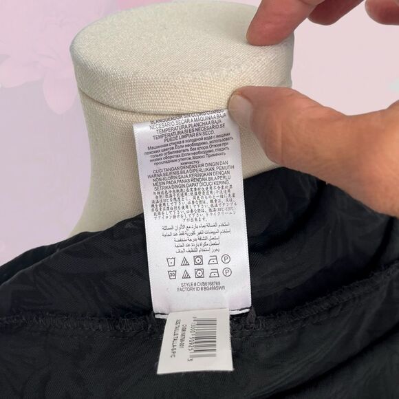 BCBGMAXAZRIA EUC velvet burnout V neck mini in Black Size S - Picture 7 of 8